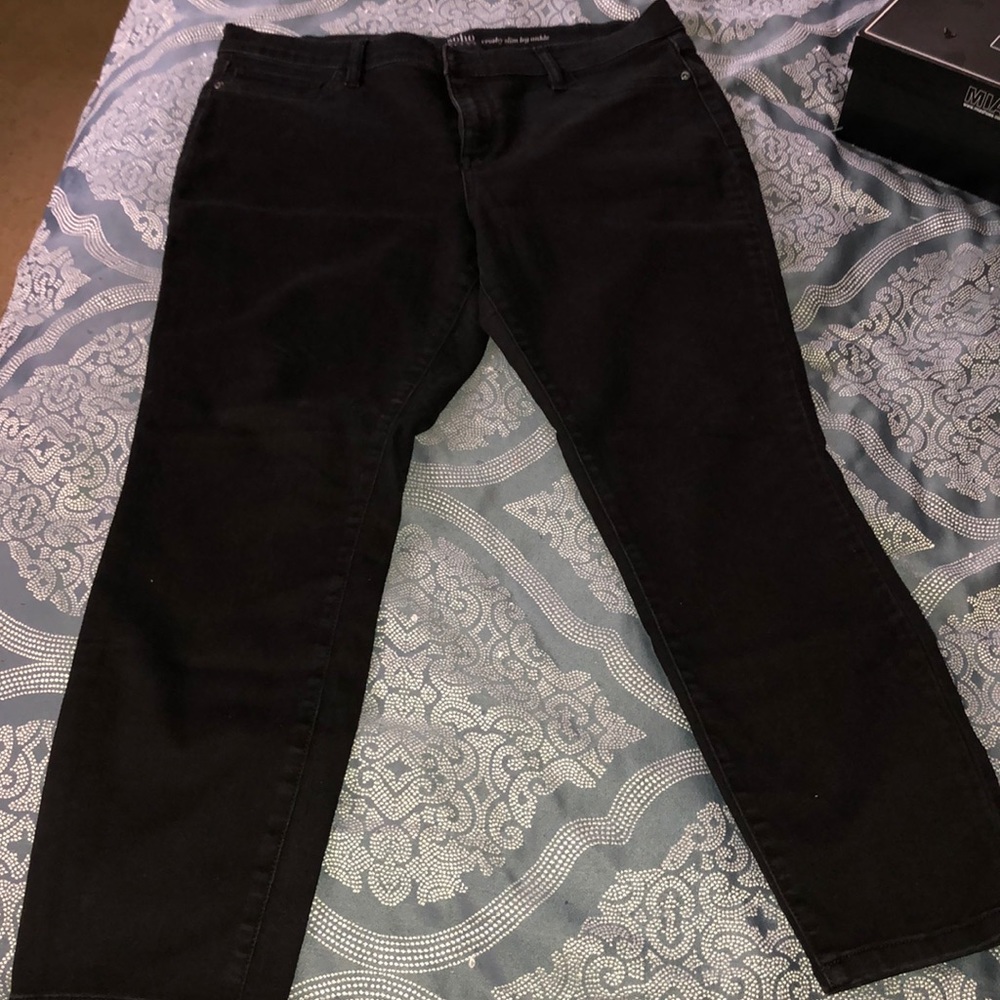 NY&Co Crosby Slim Leg Ankle Jeans